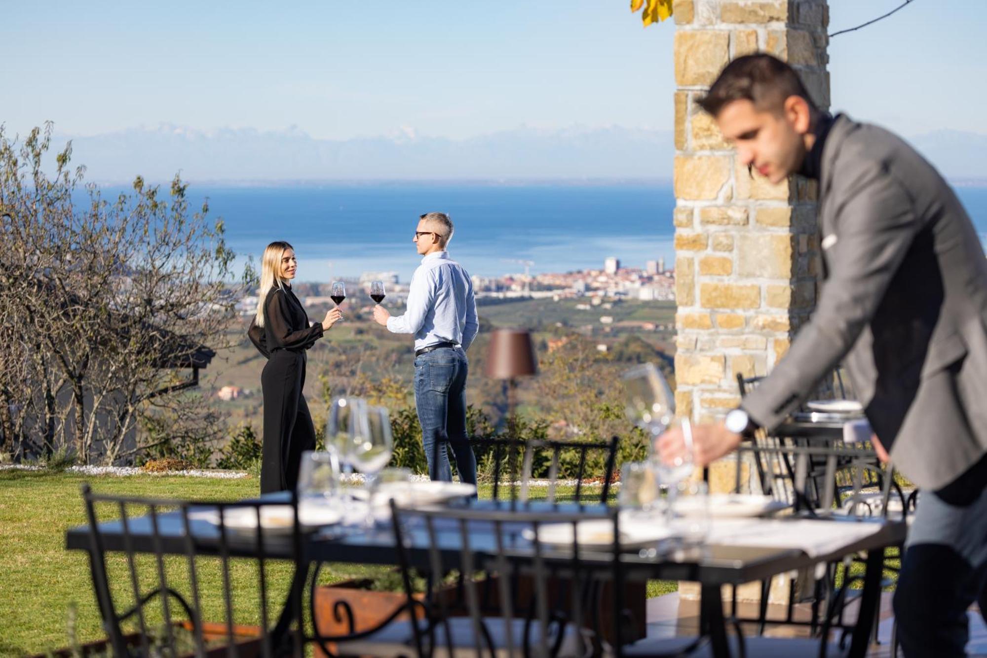 Stok - Rooms, Wine & Restaurant - Marezige, コペル エクステリア 写真