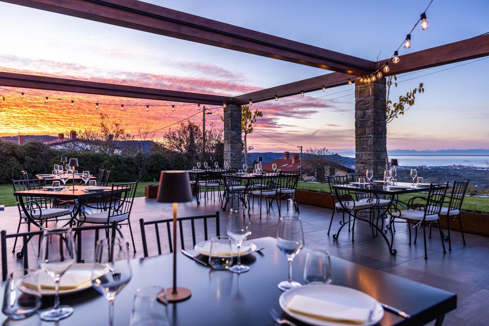 Stok - Rooms, Wine & Restaurant - Marezige, コペル エクステリア 写真