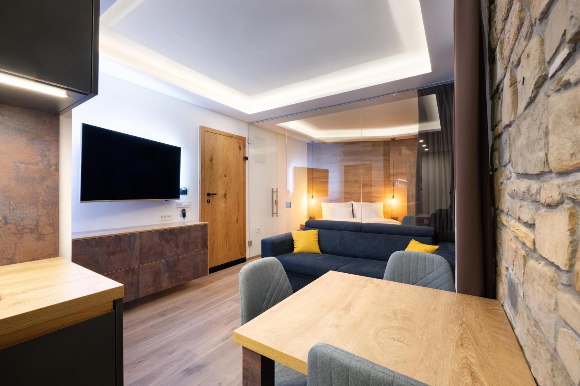Stok - Rooms, Wine & Restaurant - Marezige, コペル 部屋 写真