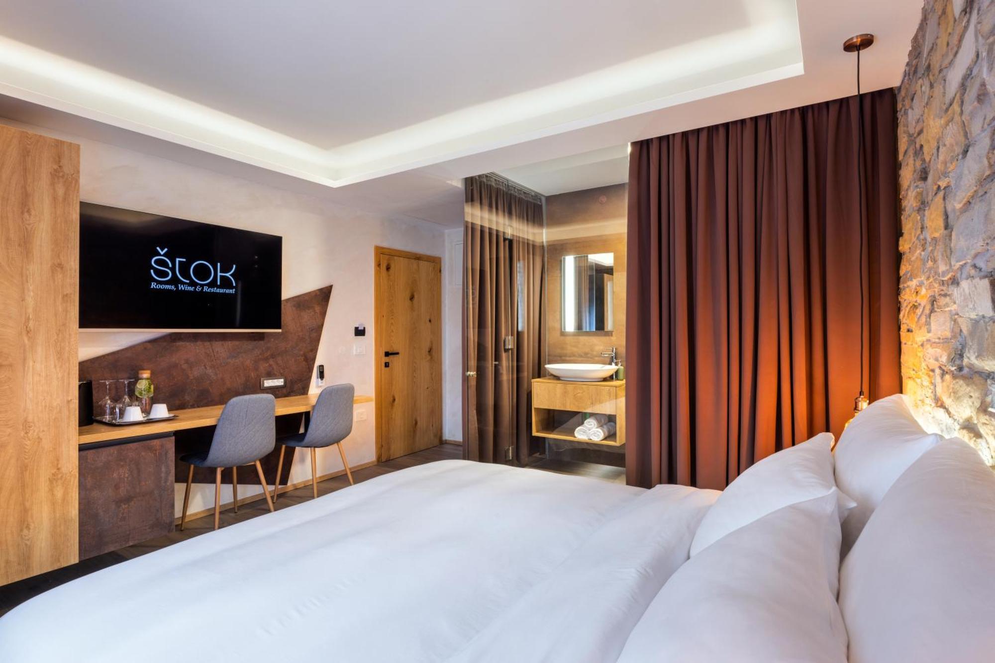 Stok - Rooms, Wine & Restaurant - Marezige, コペル エクステリア 写真